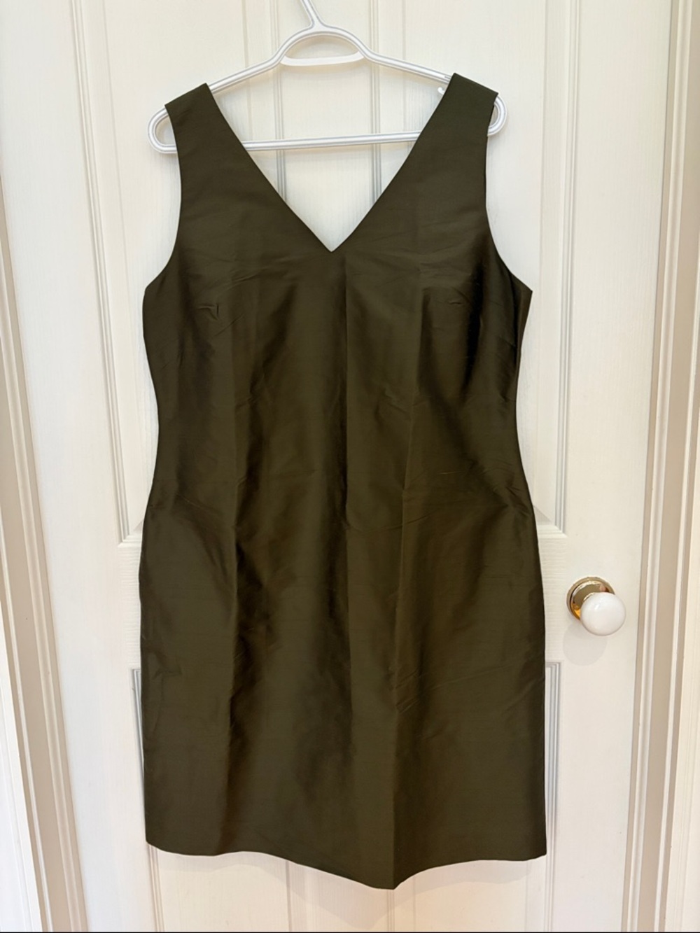 Talbots Olive Green V-Neck Silk Taffeta Sheath Dress, size 14 NWT